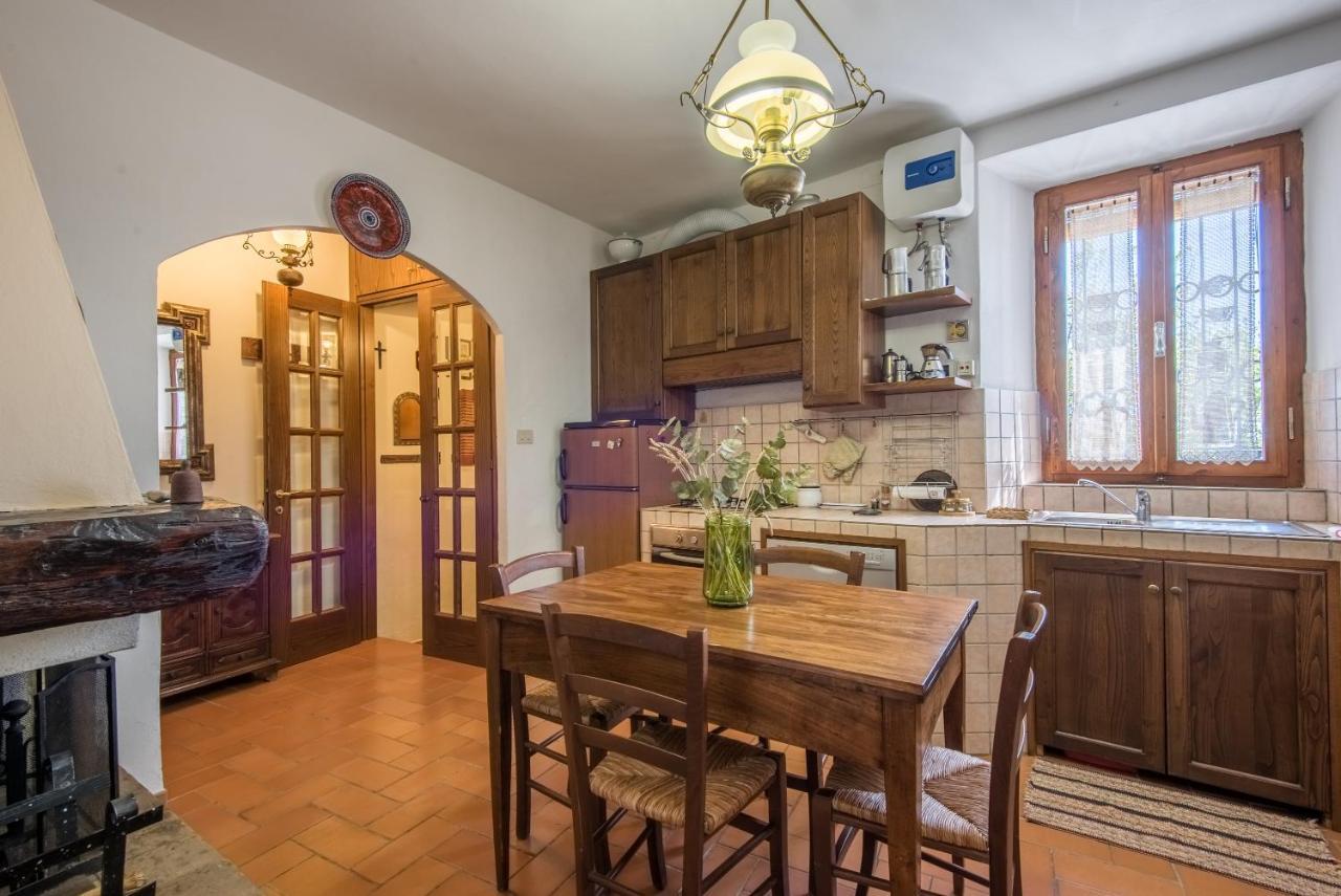 דירות מונטלצ'ינו Casa Francesca מראה חיצוני תמונה