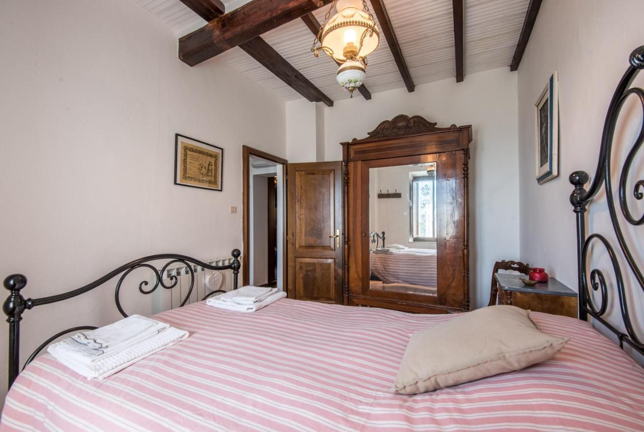 דירות מונטלצ'ינו Casa Francesca מראה חיצוני תמונה